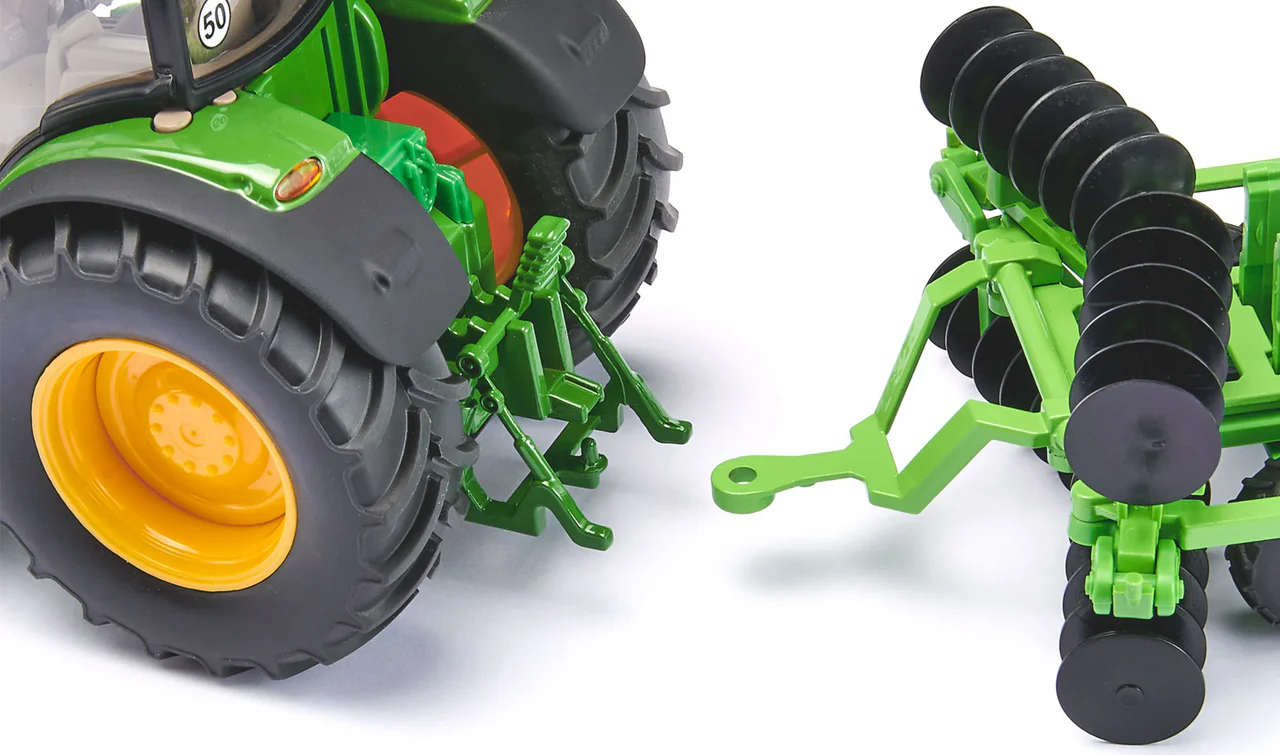 1:32 Disc Harrow - Image 4
