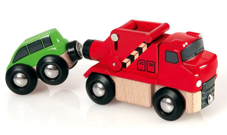 BRIO Tow Truck - Image 2