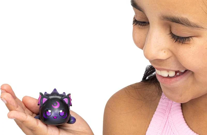 Series 7 Aphmau Mystery Meemeows Figures - Image 3