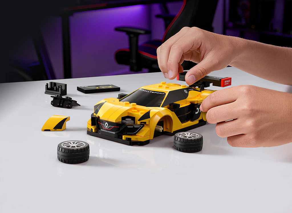 CaDA 1:24 Renault Sport RS.01 Brick Kit 271 pcs - Image 9