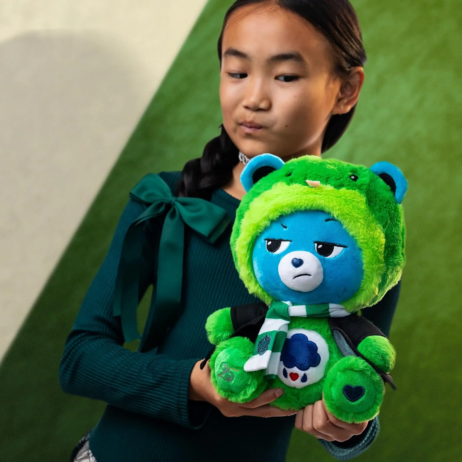 Care Bears x Harry Potter - Slytherin Grumpy Bear 30cm Hoodie Plush - Image 4