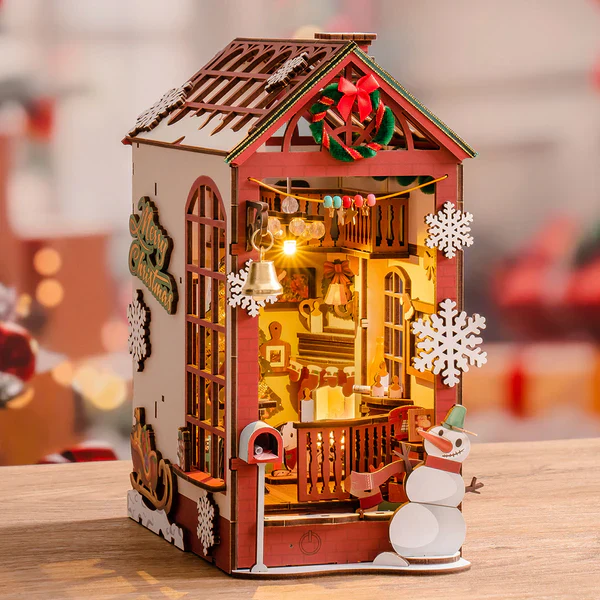 Christmas Indoor Scene - Image 2