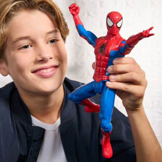 Classic Spiderman Figure Titan Series - Image 5