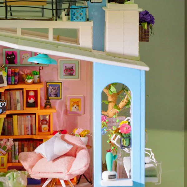 Dora's Loft - Image 6