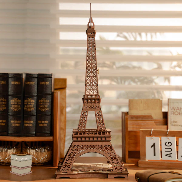 Eiffel Tower with Light - Image 2