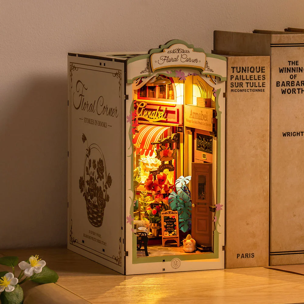 Floral Corner - Image 4