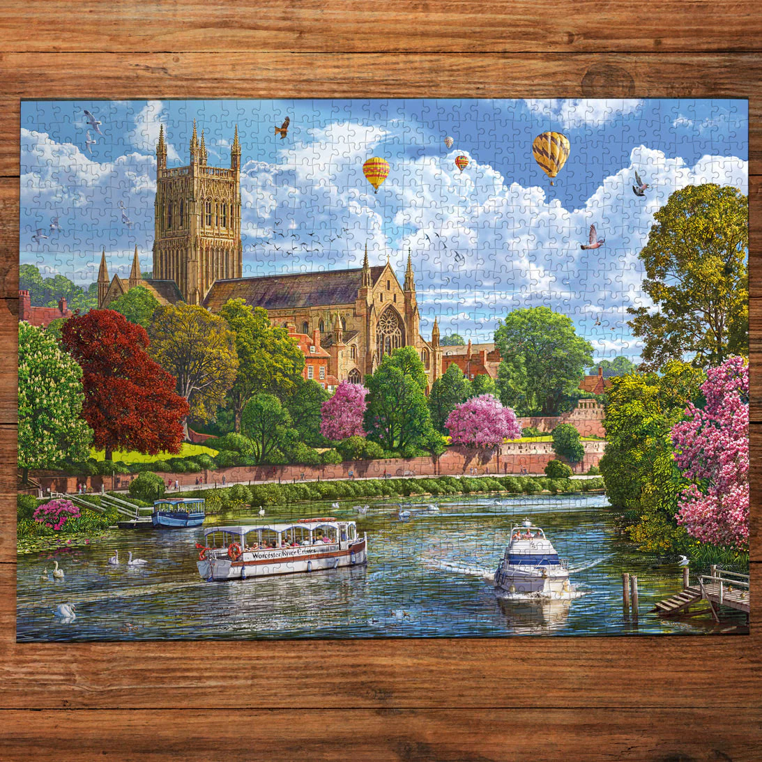 Gibsons Worcester from the River 1000 piece Jigsaw Puzzle - Image 3