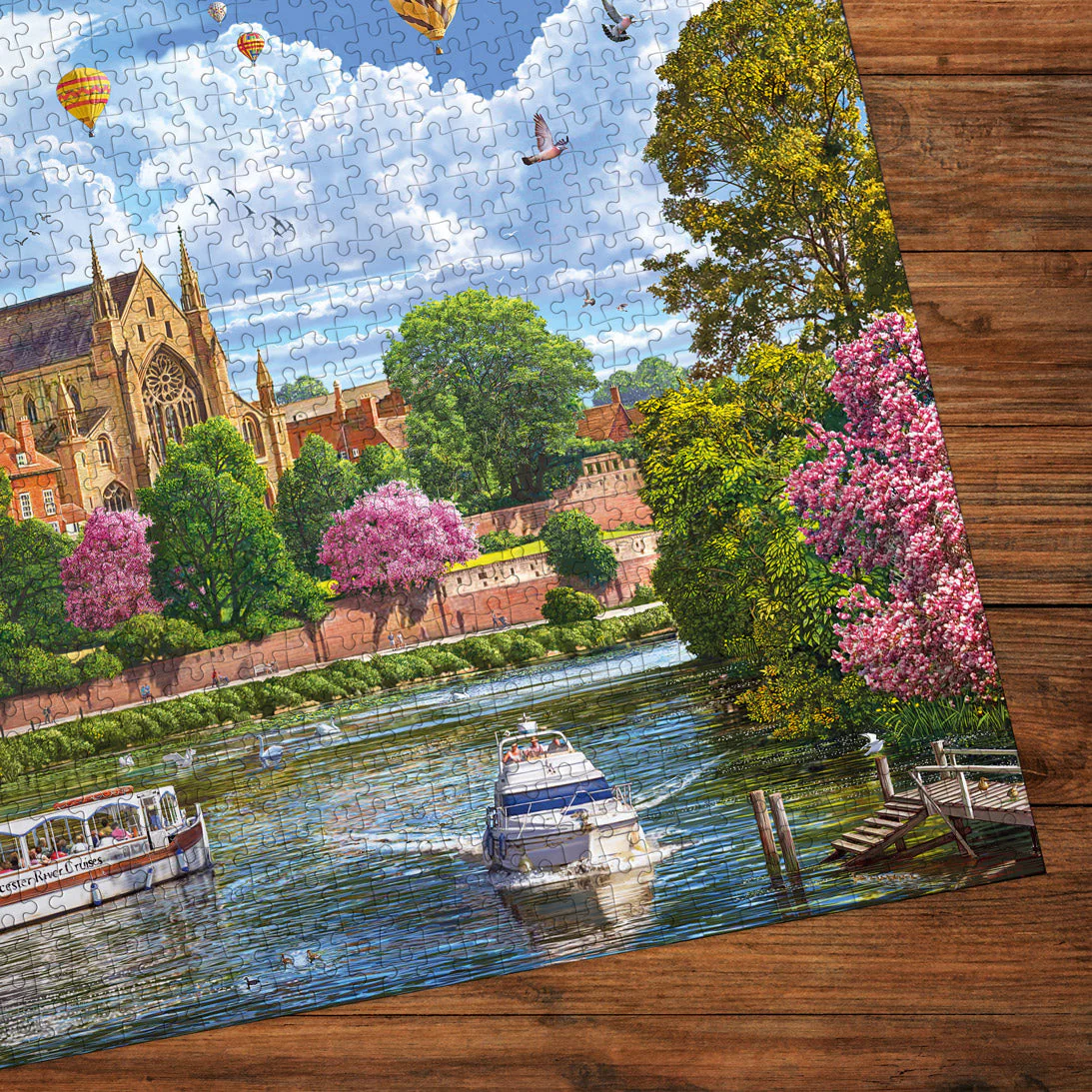 Gibsons Worcester from the River 1000 piece Jigsaw Puzzle - Image 4