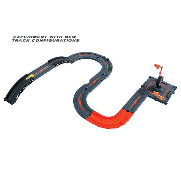 Hot Wheels City Expansion Track Pack Set And Car - Image 4