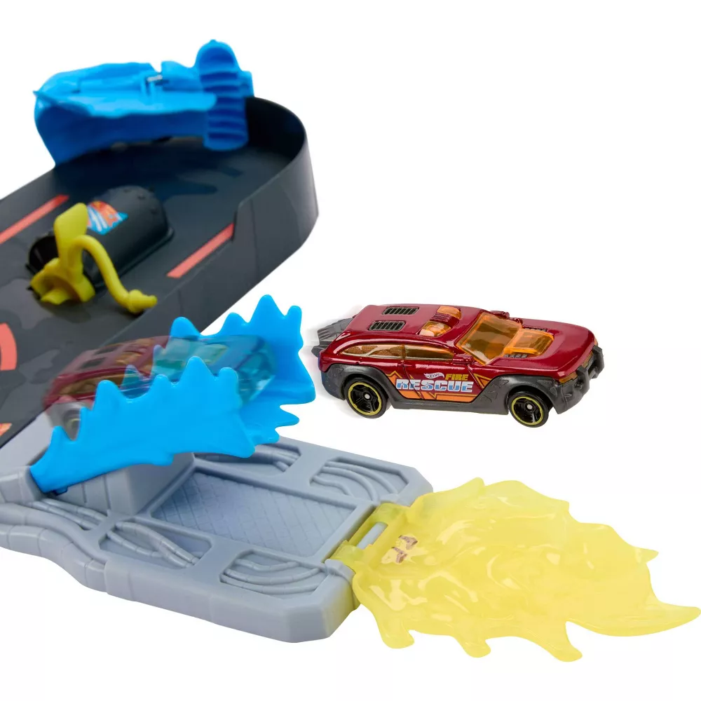 Hot Wheels City Super Fire Station Rescue - Image 5