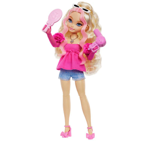 Barbie Dream Besties Barbie “Malibu' Doll And Accessories - Image 2