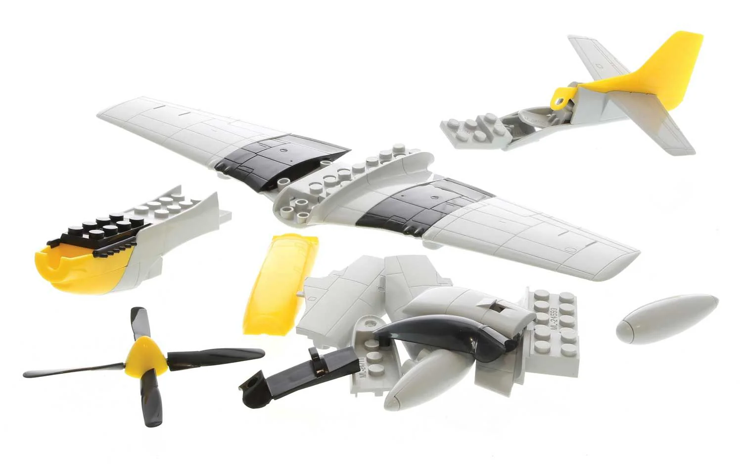 Airfix QUICKBUILD P-51D Mustang - Image 4