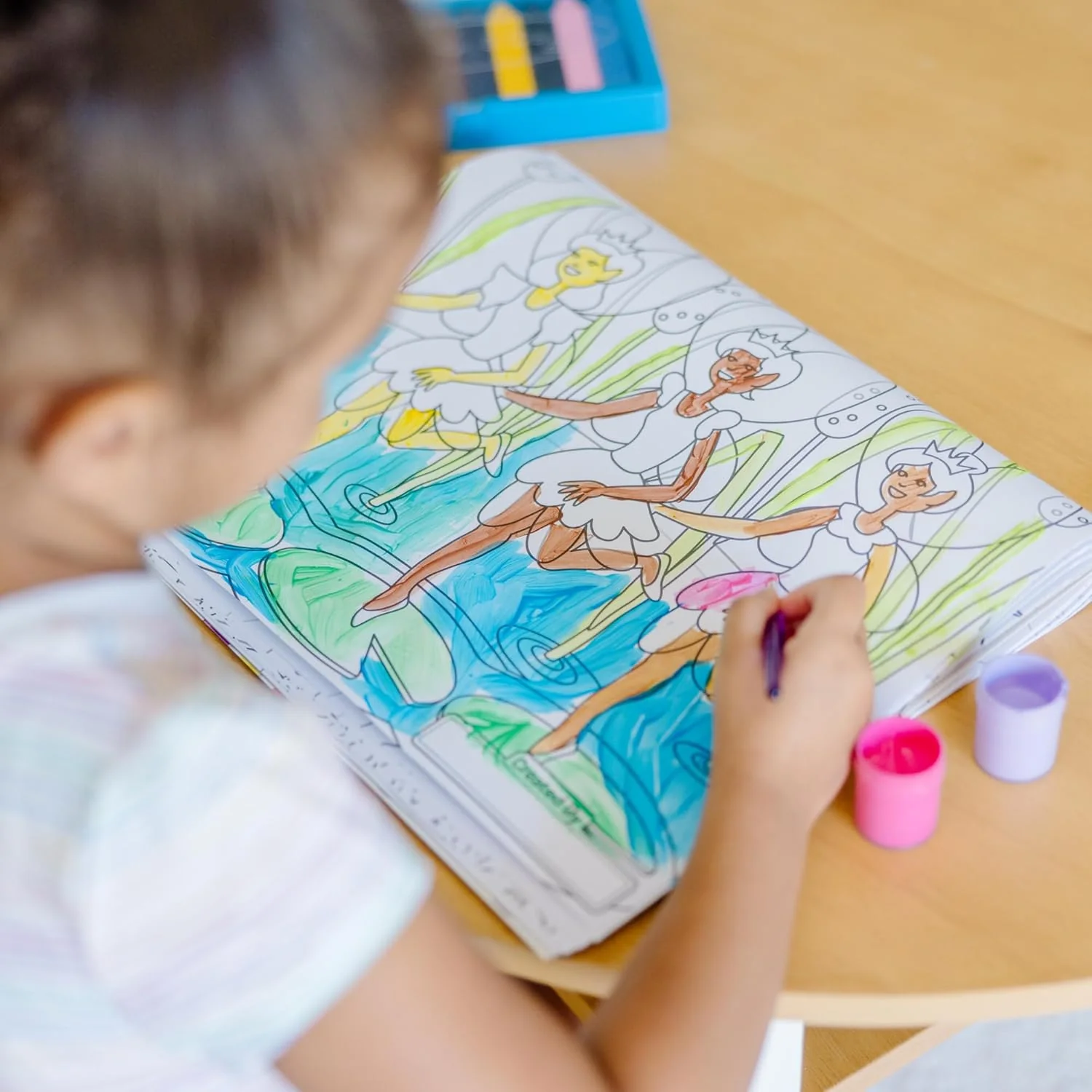 Melissa & Doug Jumbo Colouring Pad pink - Image 6
