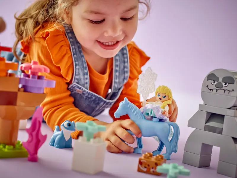 LEGO Duplo Disney Elsa & Bruni in the Enchanted Forest 10418 - Image 3