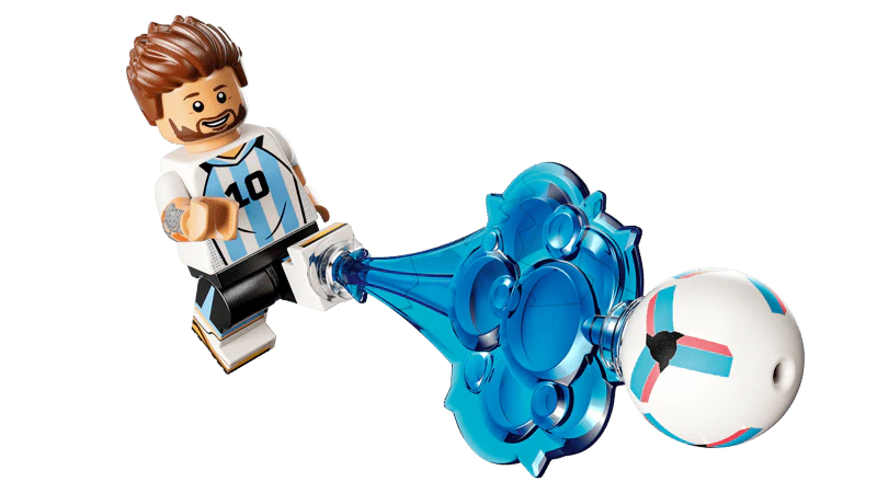 LEGO Editions Lionel Messi Football Highlights Set 43011 - Image 3