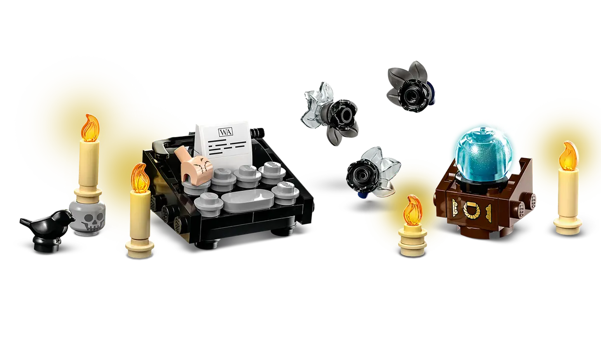 LEGO Wednesday Addams Figure 76780 - Image 5