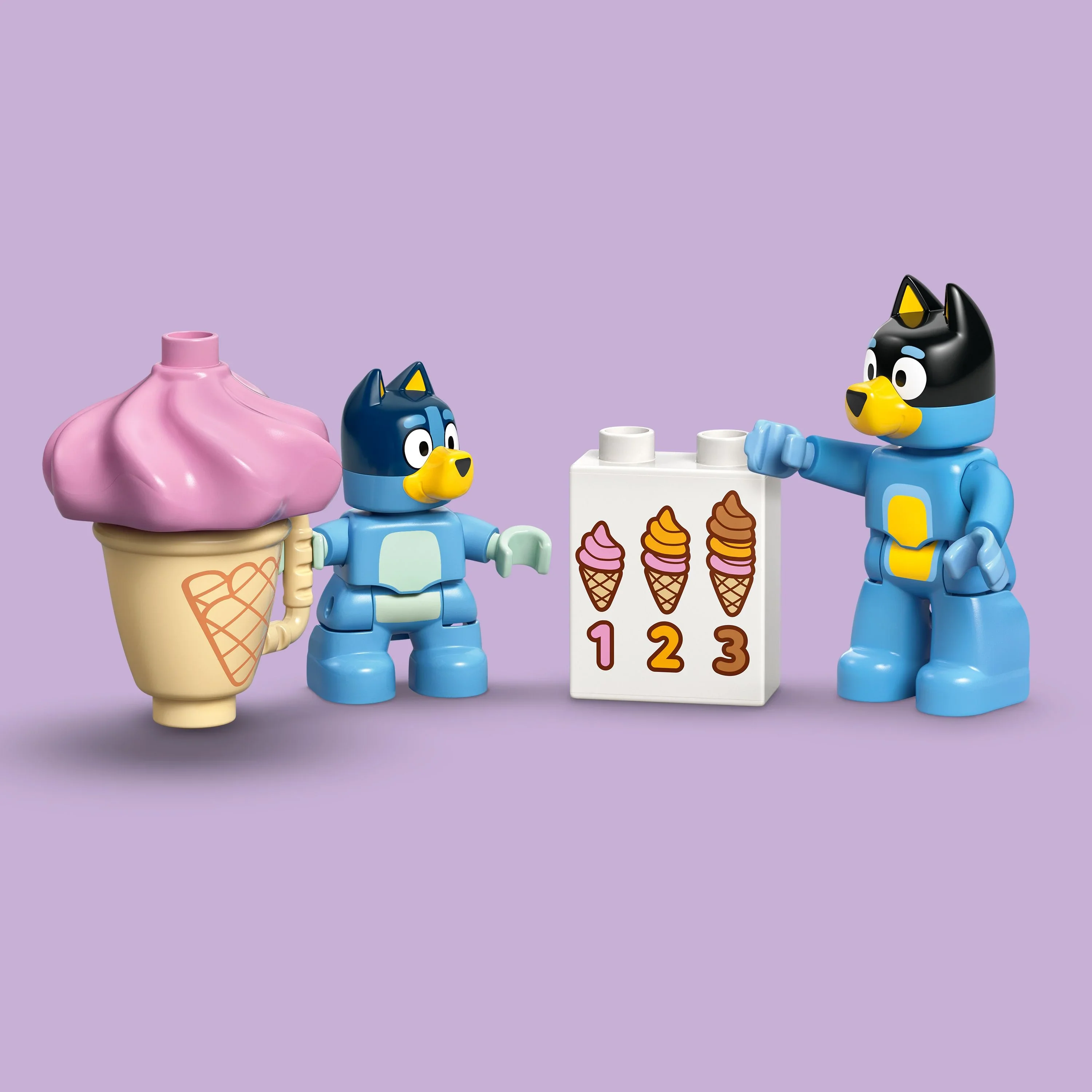LEGO DUPLO Bluey Ice Cream Trip with Bluey Toy 10458 - Image 6