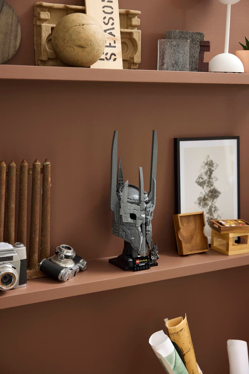 LEGO Icons The Lord of the Rings: Sauron’s Helmet 11373 - Image 10