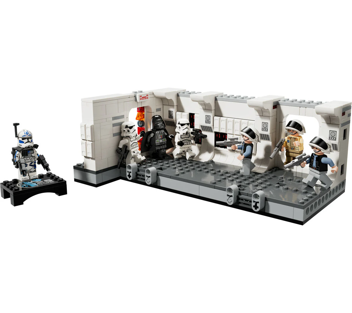 LEGO Star Wars Boarding the Tantive IV Set 75387 - Image 5
