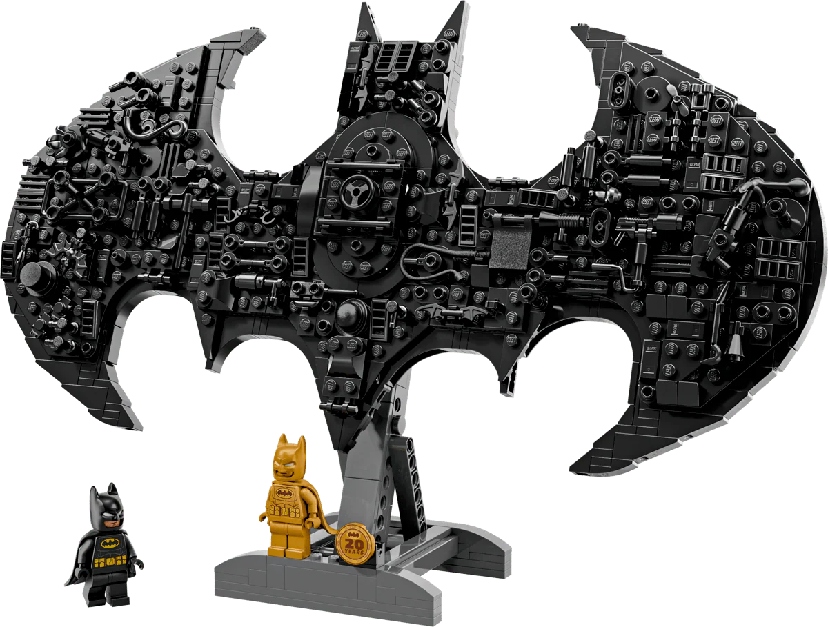 LEGO DC Batman Logo Superhero Toy Building Set 76330 - Image 4