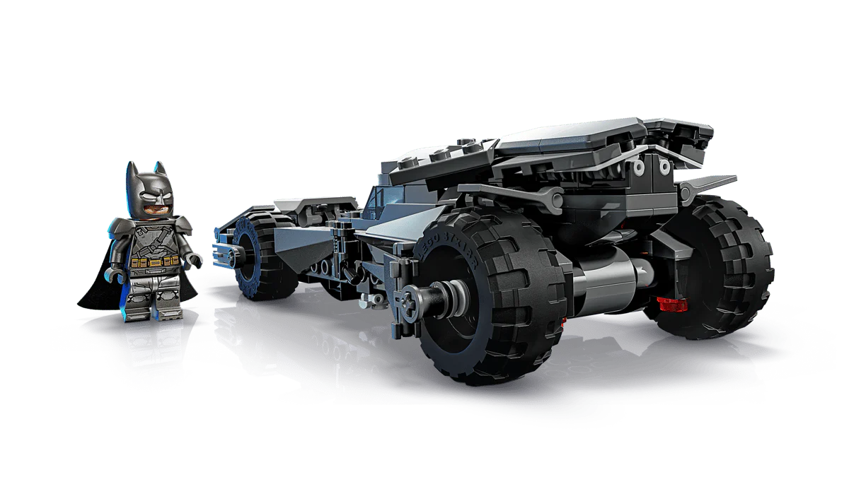 LEGO DC Batman v Superman Batmobile Car Toy 76331 - Image 2