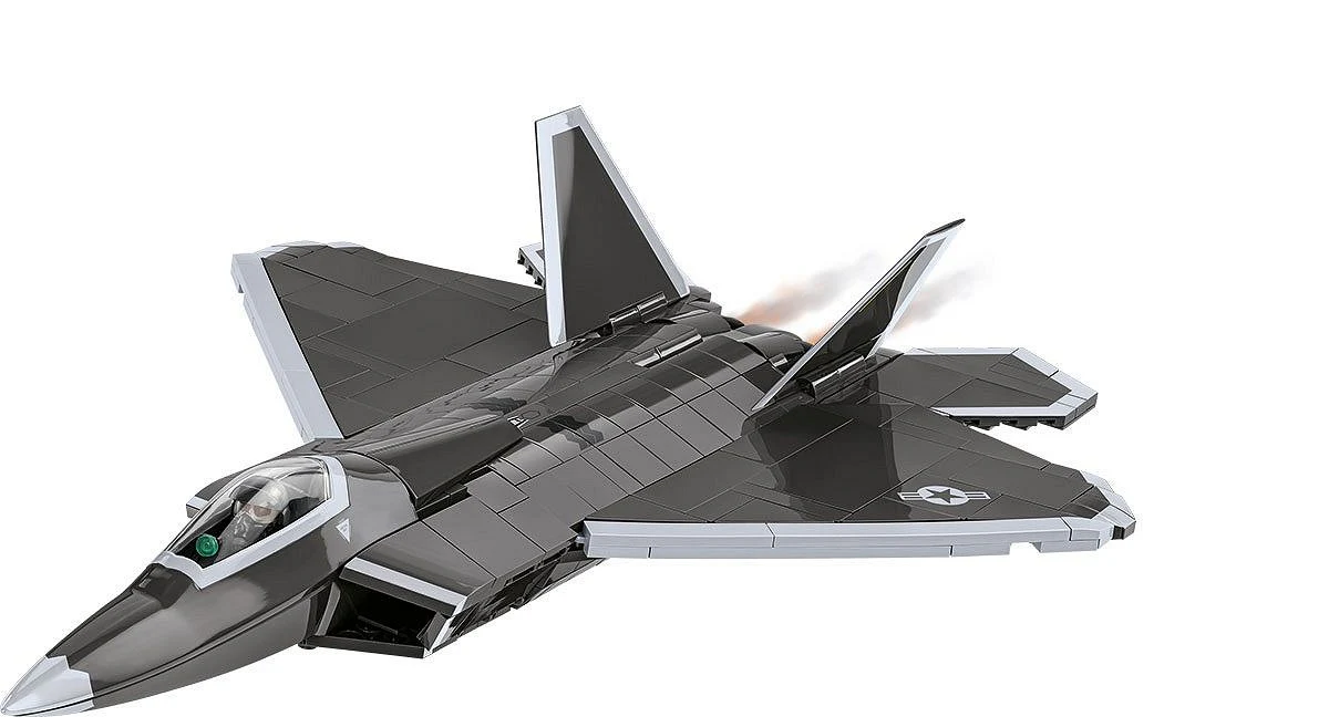 Lockheed F-22 Raptor - Image 3