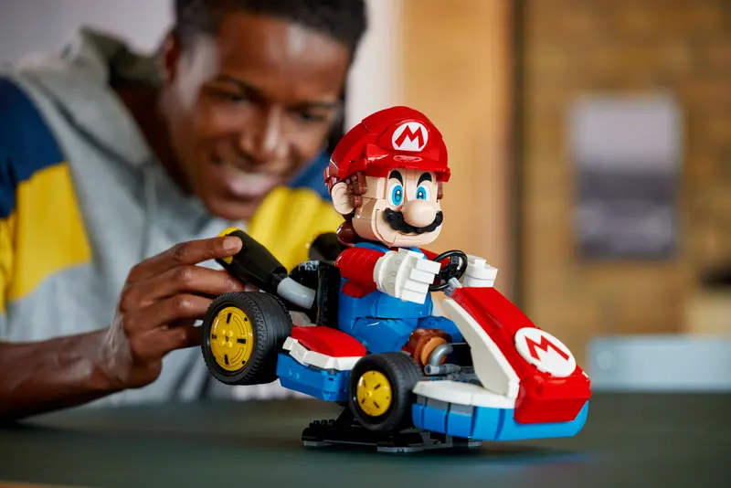 Lego Mario Kart: Mario & Standard Kart 72037 - Image 6