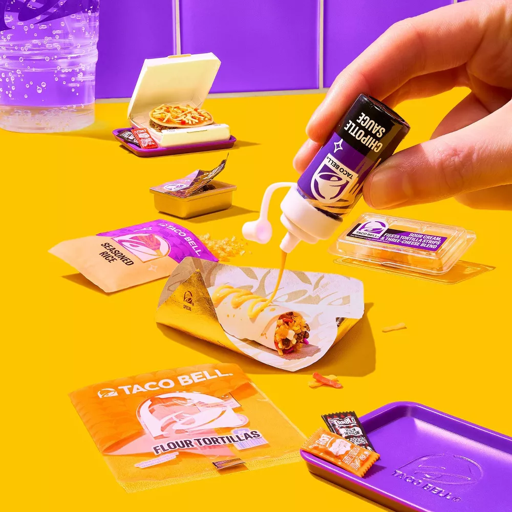 MGA's Miniverse - Make It Mini Licensed TACOBELL - Image 3