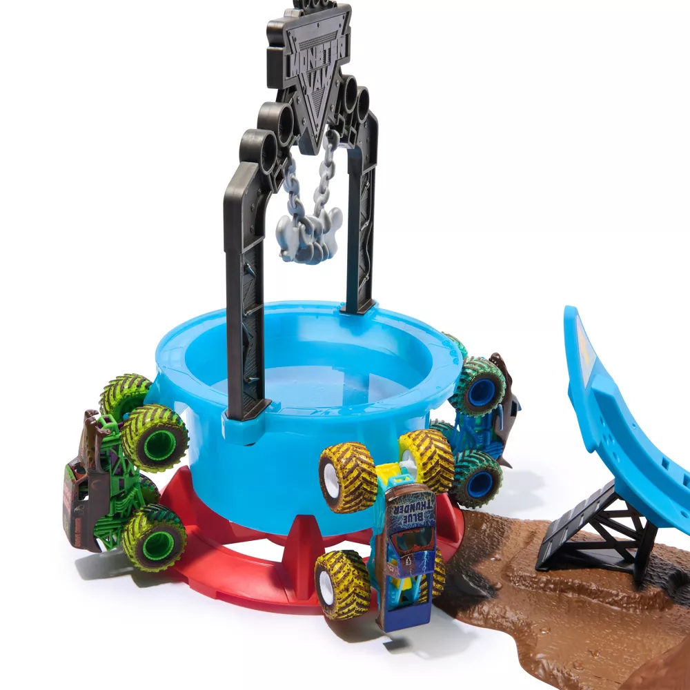 Monster Jam 1:64 Mud Blasters Playset - Image 6