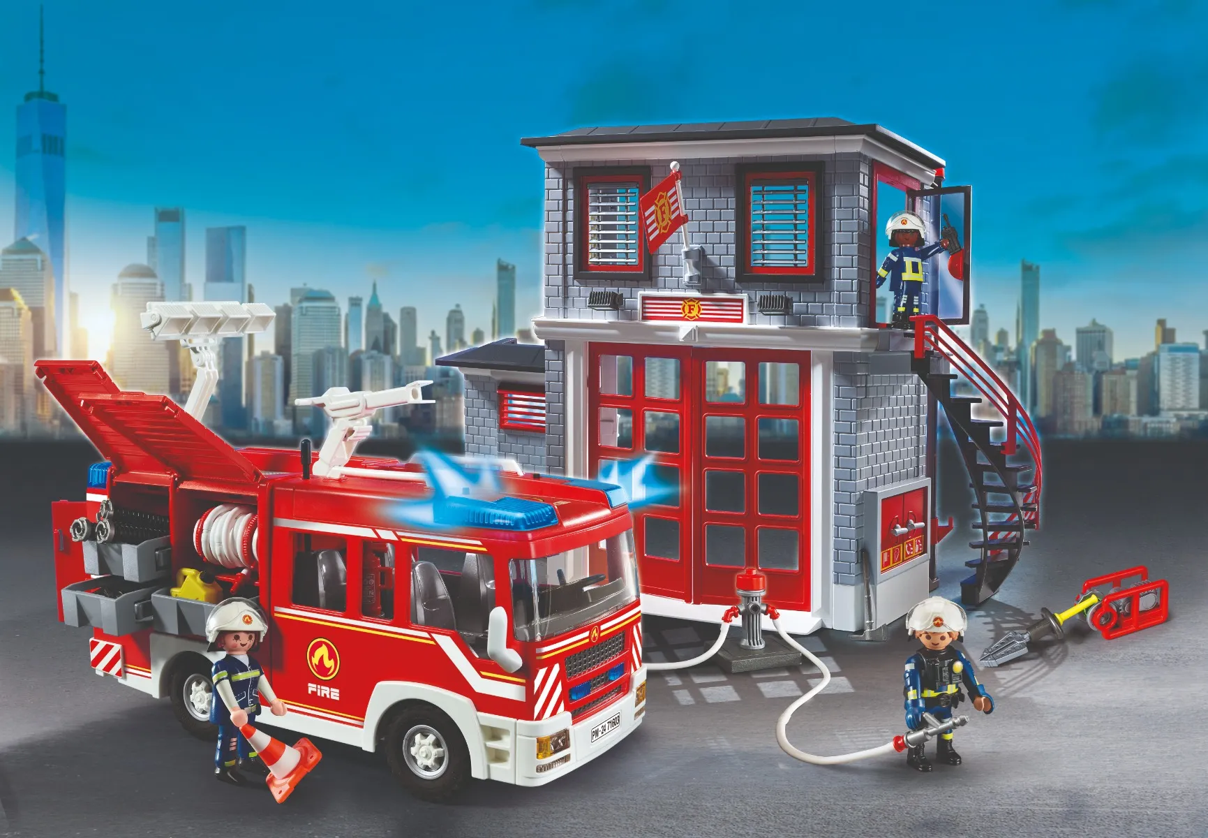 PLAYMOBIL 71603 Fire Rescue Mega Set - Image 3