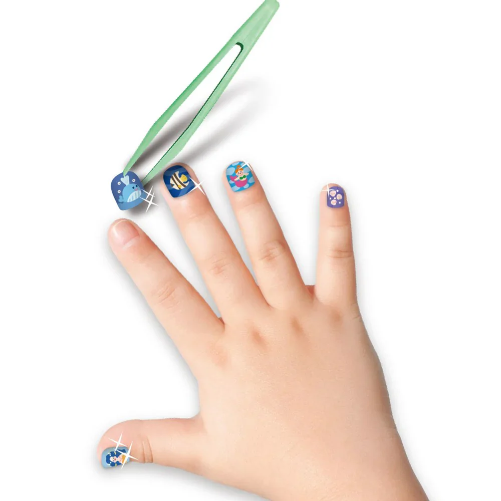 Press on Nails Under the Sea - Image 3