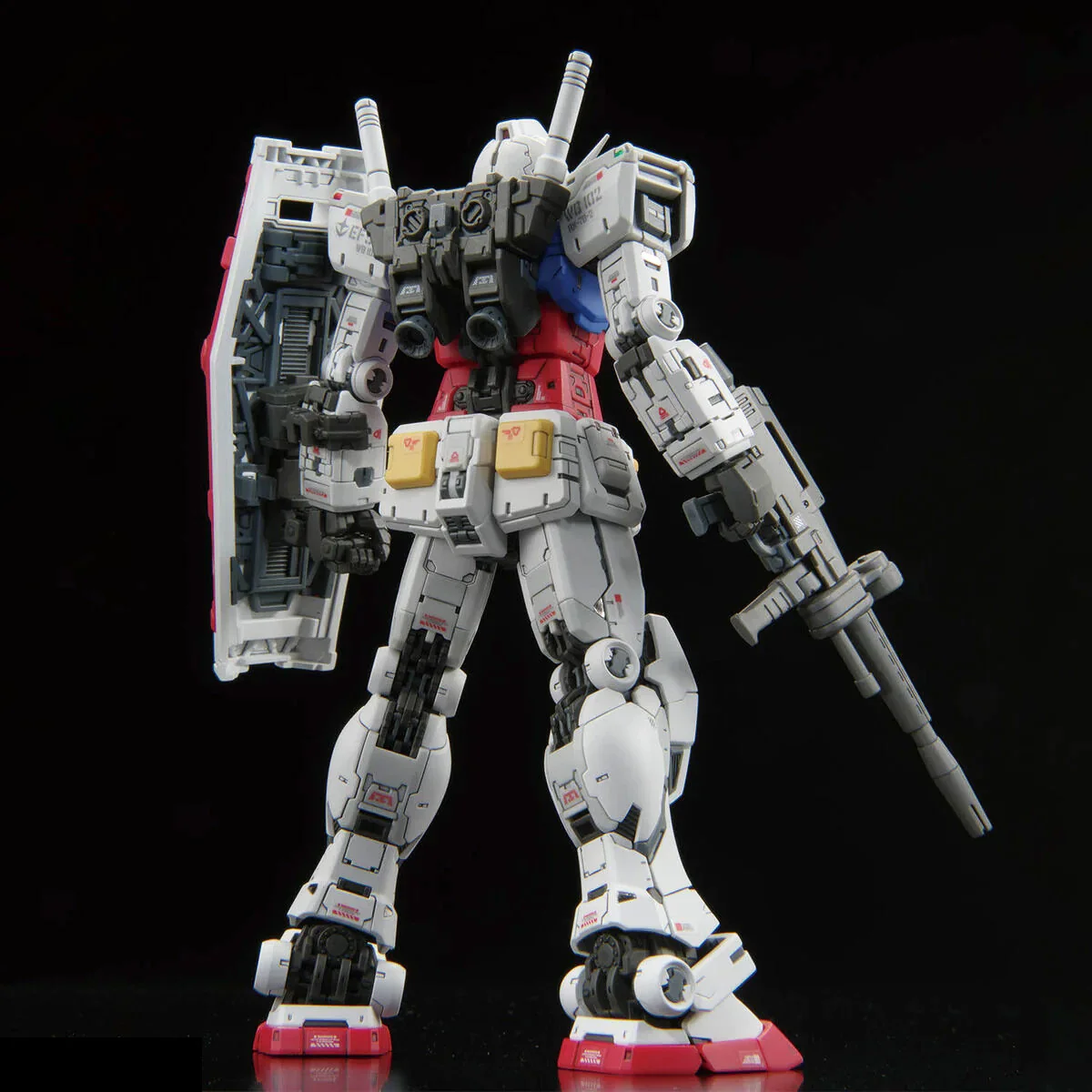 Gundam RG RX-78-2 Gundam Version 2.0 1/144 - Image 4
