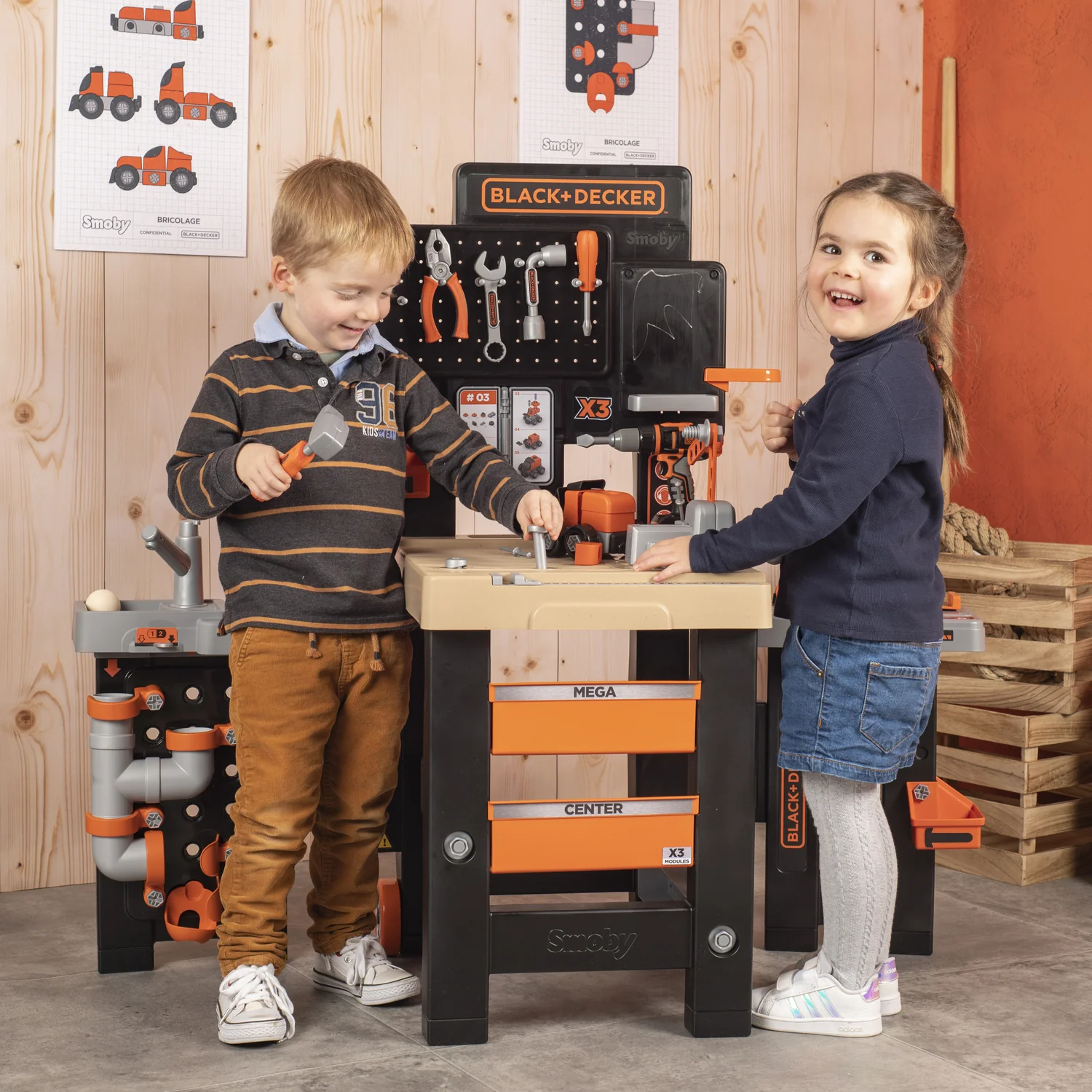 Smoby Black and Decker Mega Centre - Image 9
