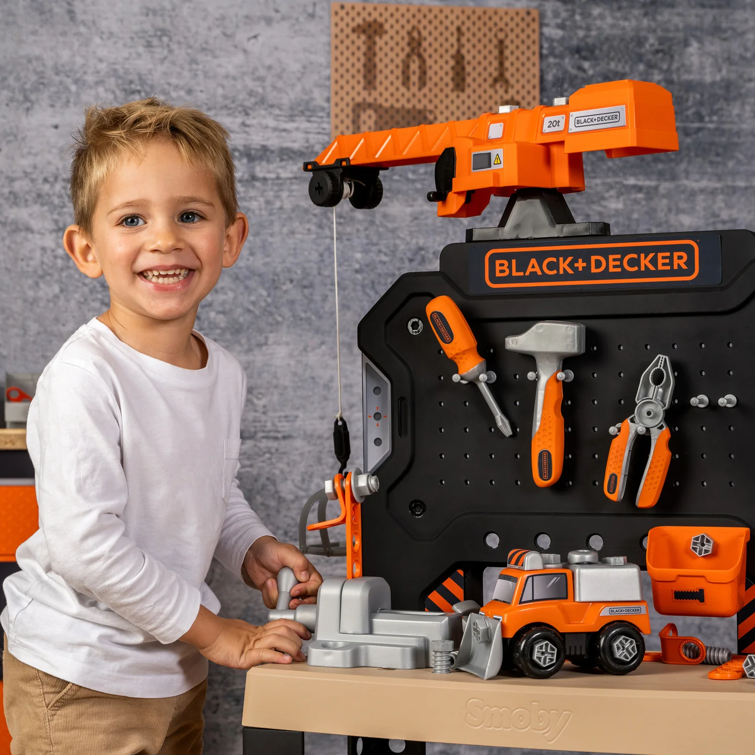 Smoby Black and Decker Builder Workbench - Image 3