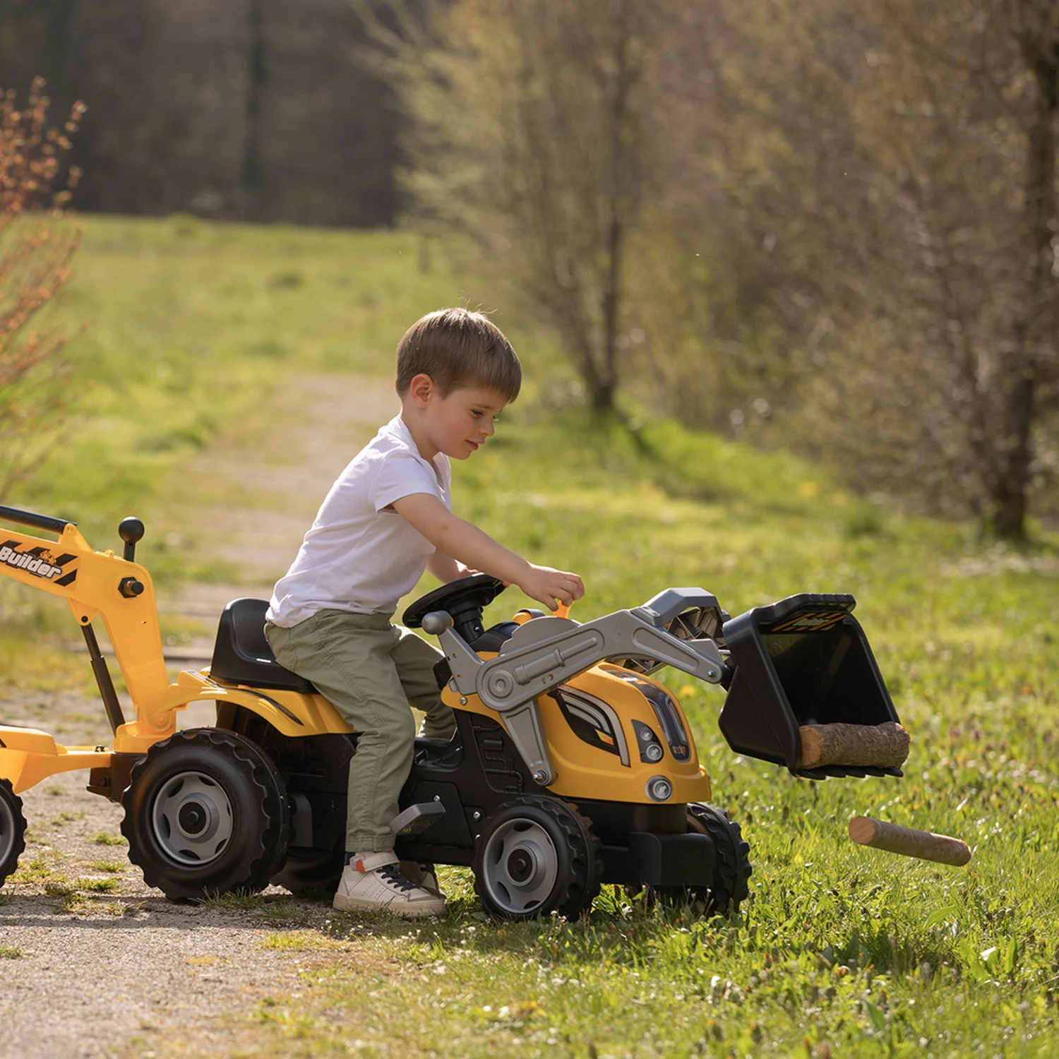 Smoby Builder Maxx Tractor and Trailer - Image 5