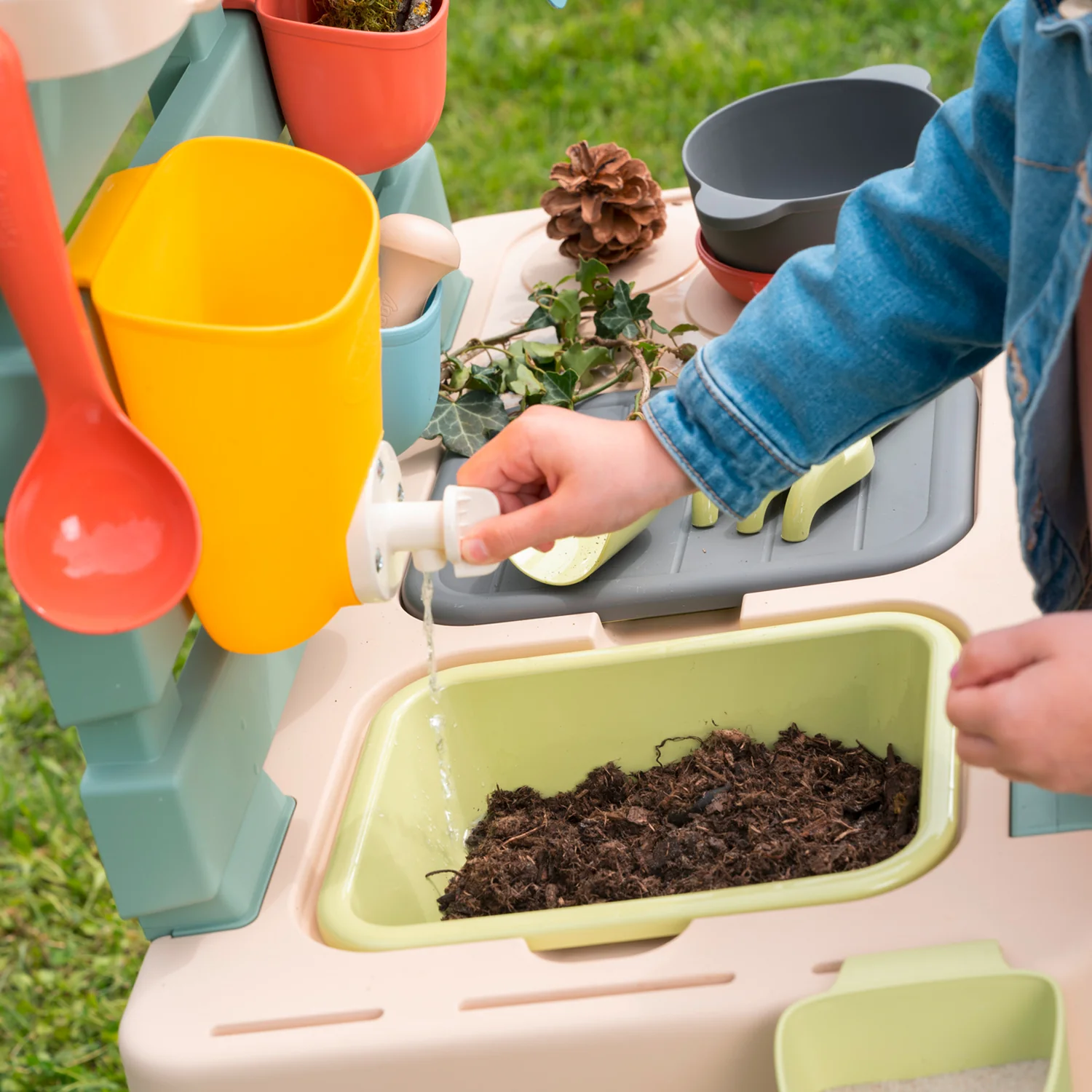Smoby Life Mud Kitchen - Image 11