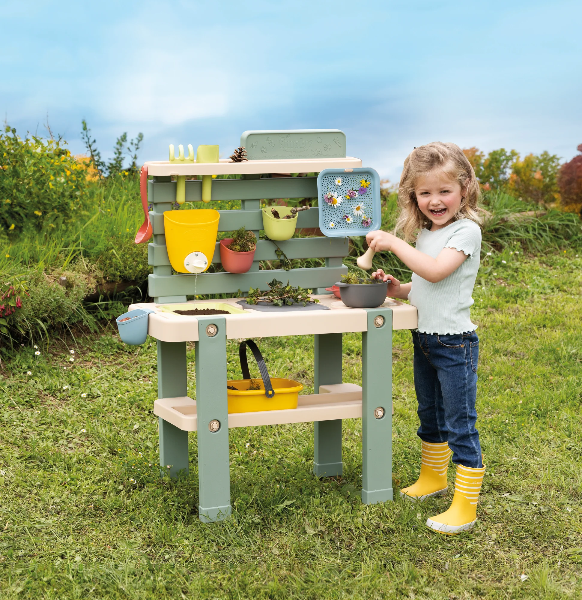 Smoby Life Mud Kitchen - Image 3
