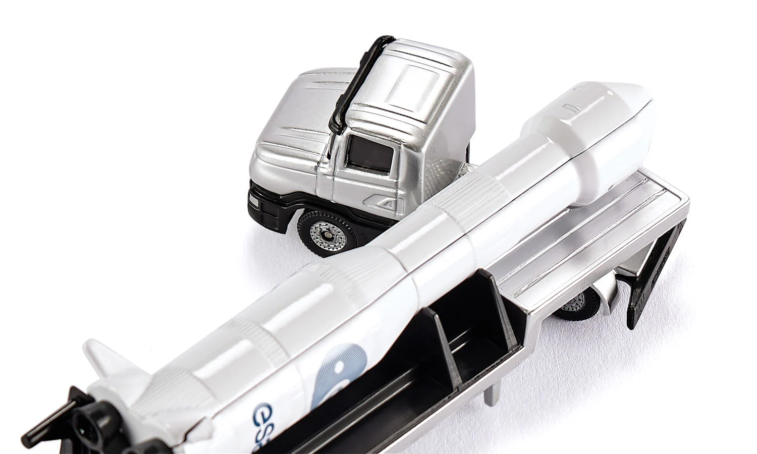 1:87 Low Loader with Rocket - Image 3
