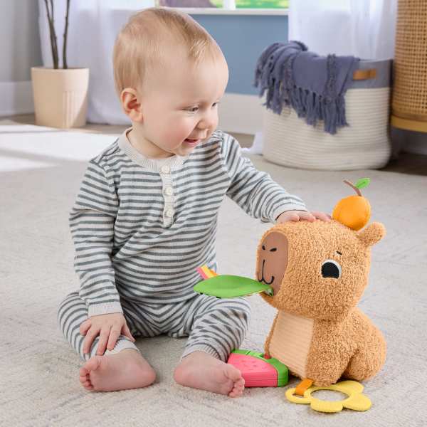 Fisher Price Sensimals Snuggly Snacky Capy - Image 4