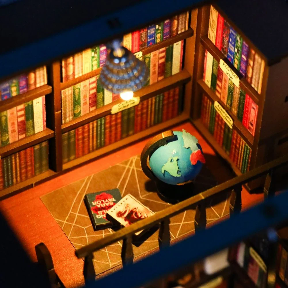 Soul Bookstore (DIY Book Nook Kit) - Image 7
