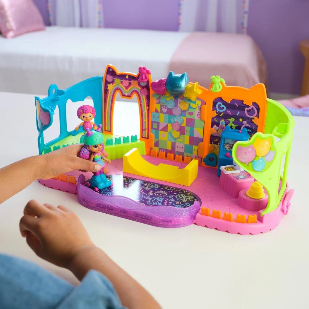 Gabby's Dollhouse Gabby's Party Room Playset - Image 5