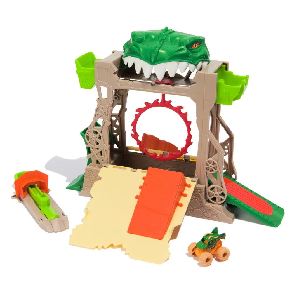 Monster Jam Dragon Dungeon Of Doom - Image 3
