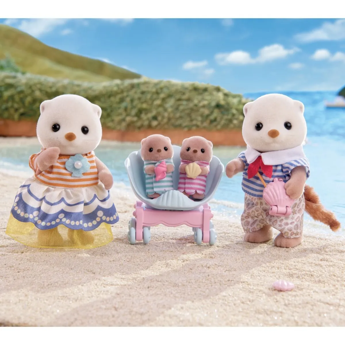 Sylvanian Families Sea Otter Family - Image 3