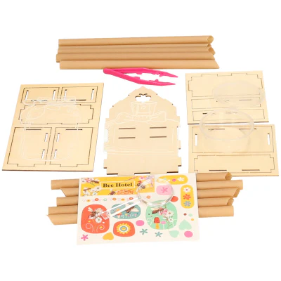 Wooden Bee Hotel Exploration Set - Image 3